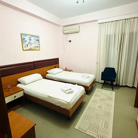 Edland 3* Vlorë