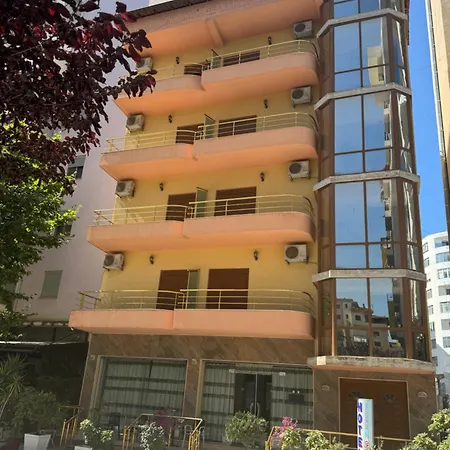Otel Edland 3*